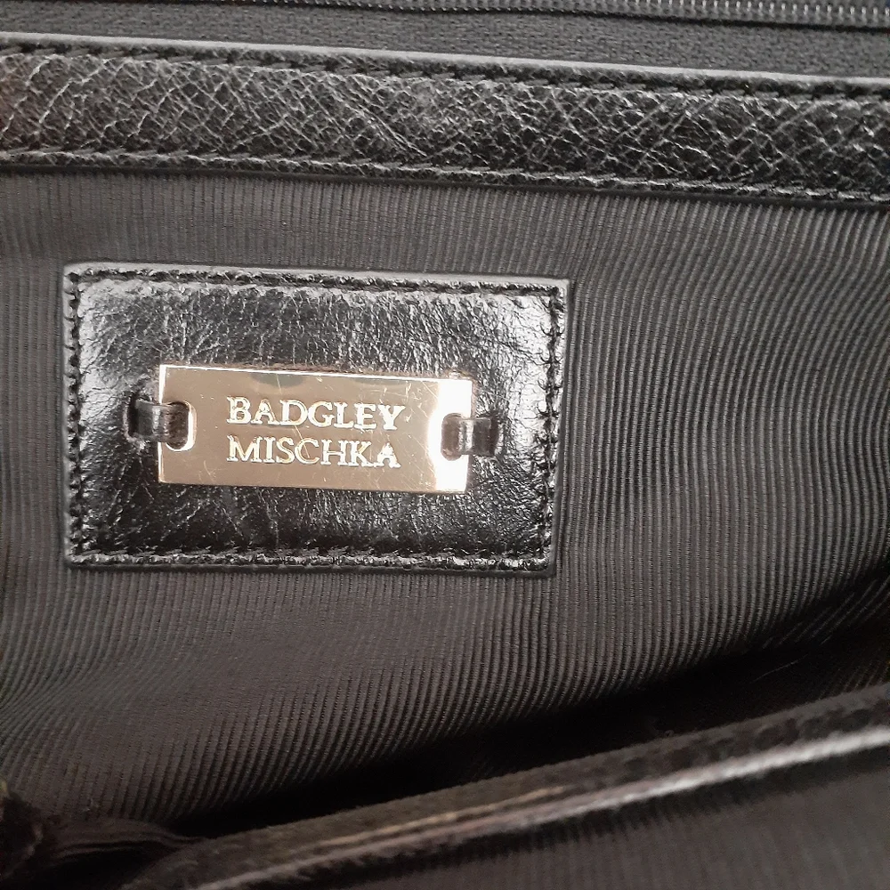 BAGLEY MISCHA STUDED LEATHER TOTE OS  HANDBAG Black - Picture 3 of 5